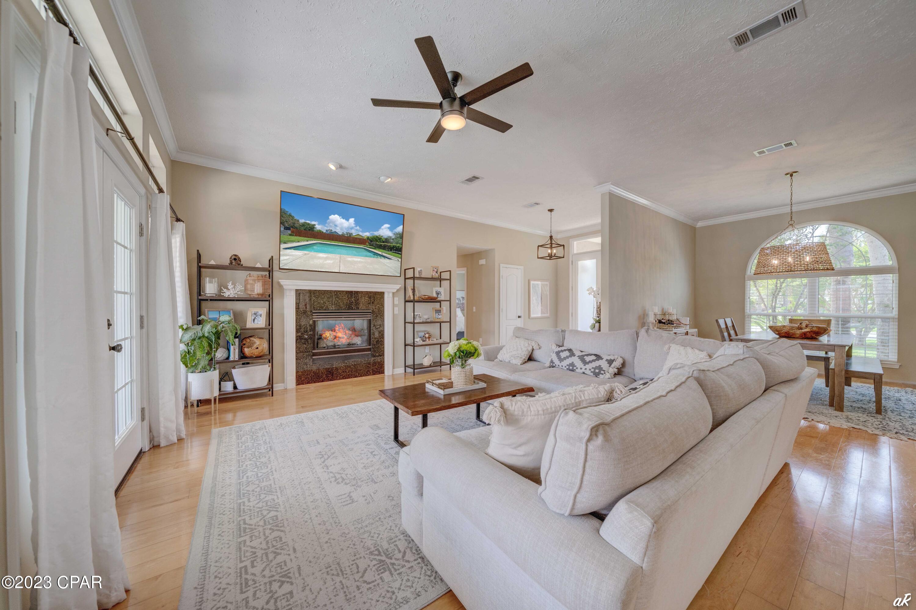 Palm Bay Unit 1 - Residential Lease