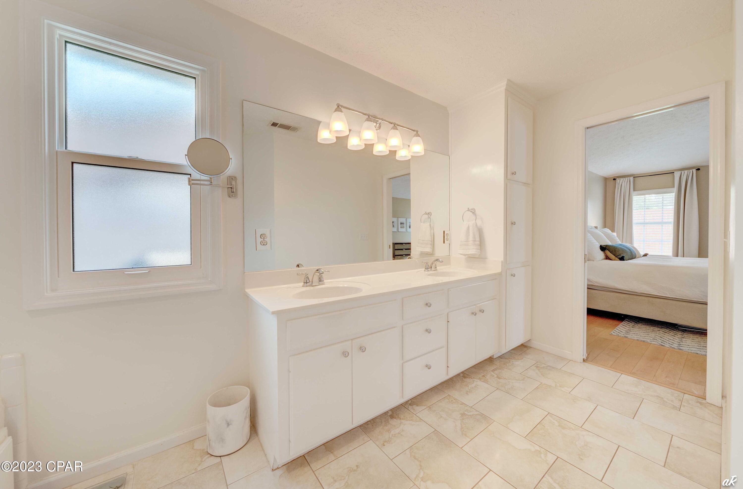 Palm Bay Unit 1 - Residential Lease
