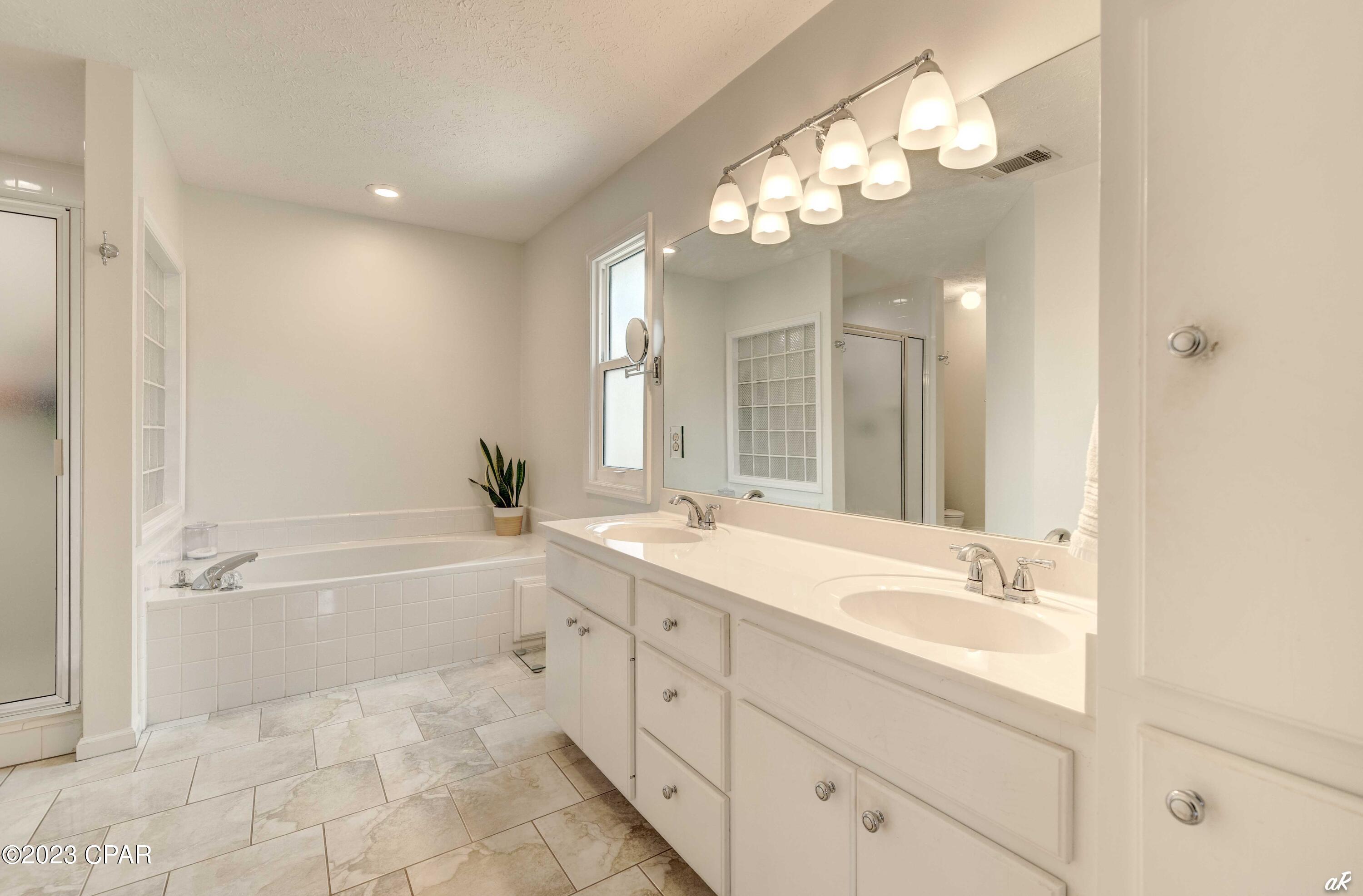 Palm Bay Unit 1 - Residential Lease