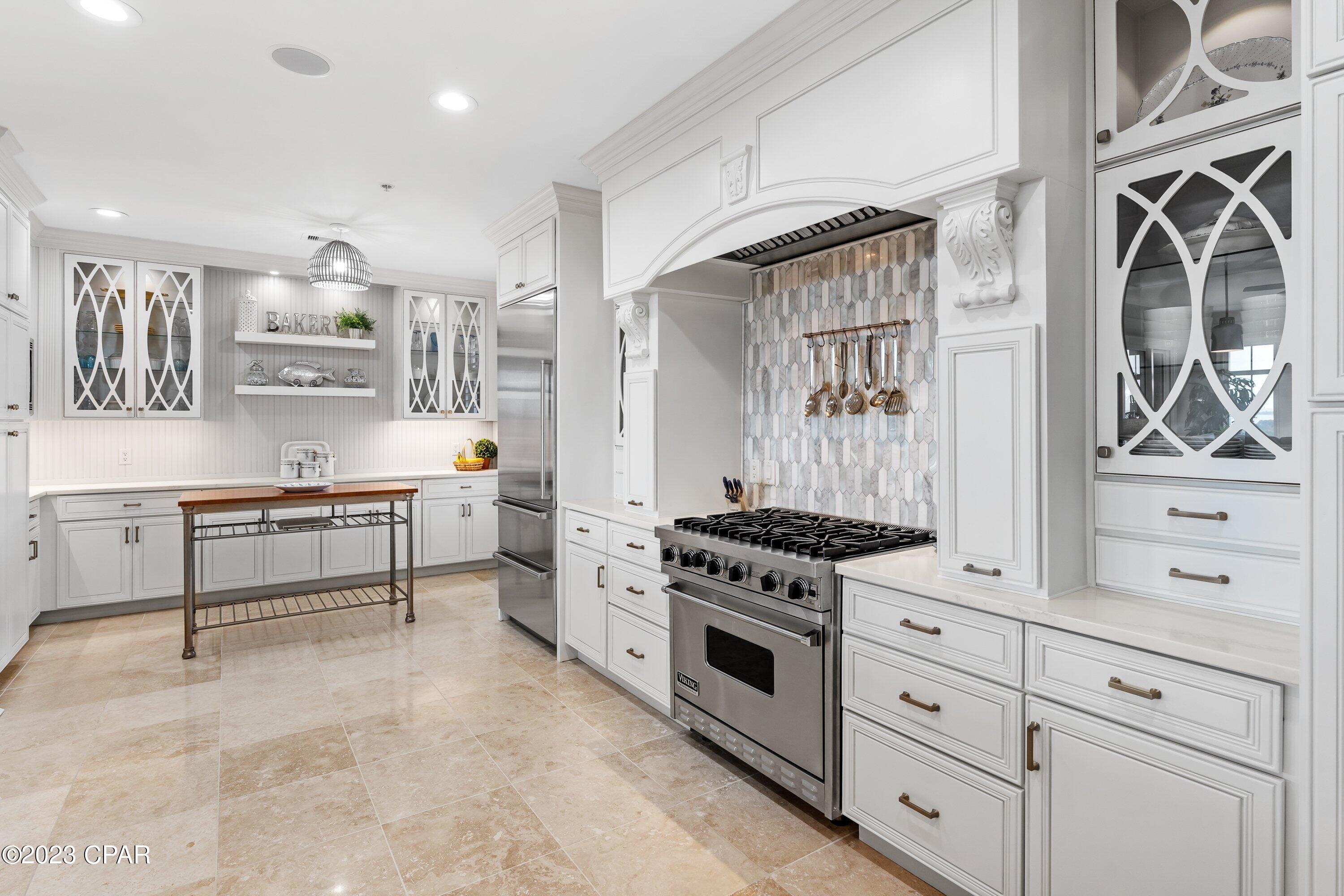 One Water Place At Kelly Plantation - Residential