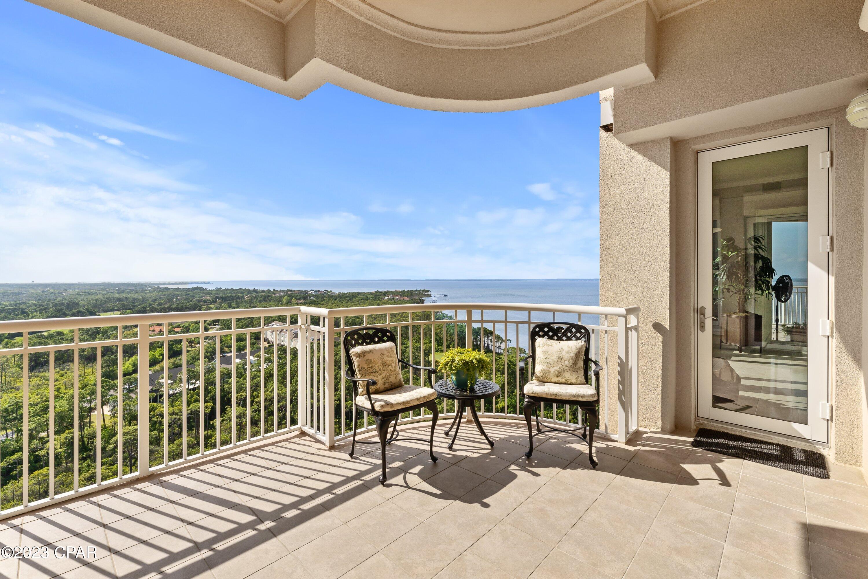 One Water Place At Kelly Plantation - Residential