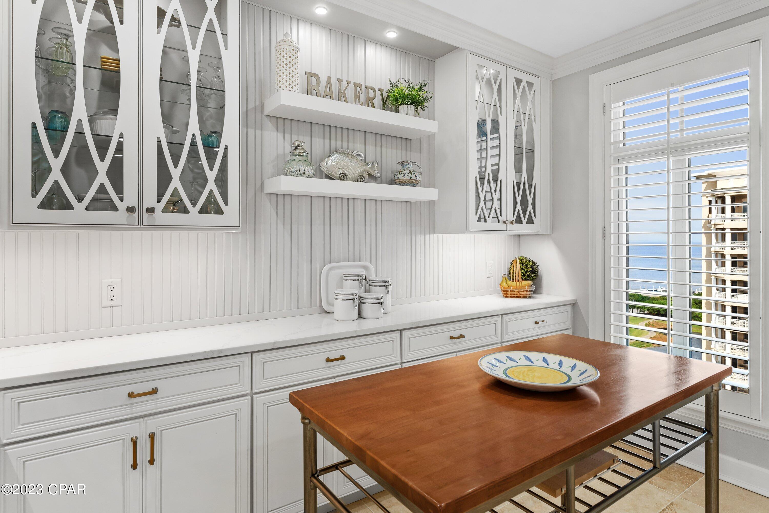 One Water Place At Kelly Plantation - Residential