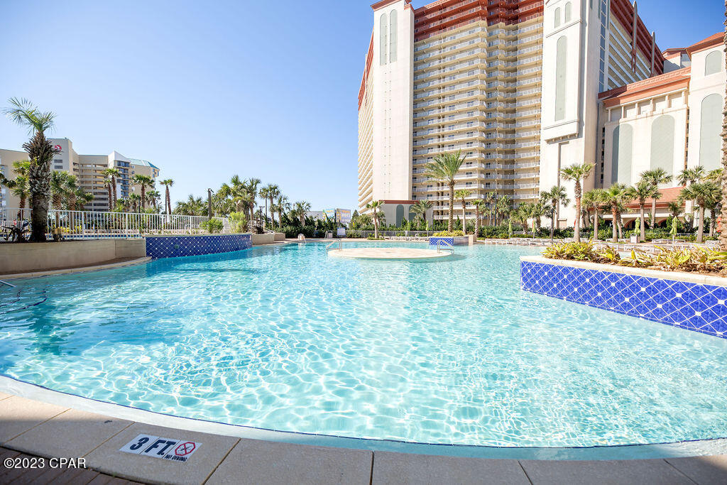 Laketown Wharf - Residential