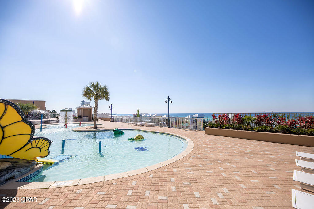 Laketown Wharf - Residential