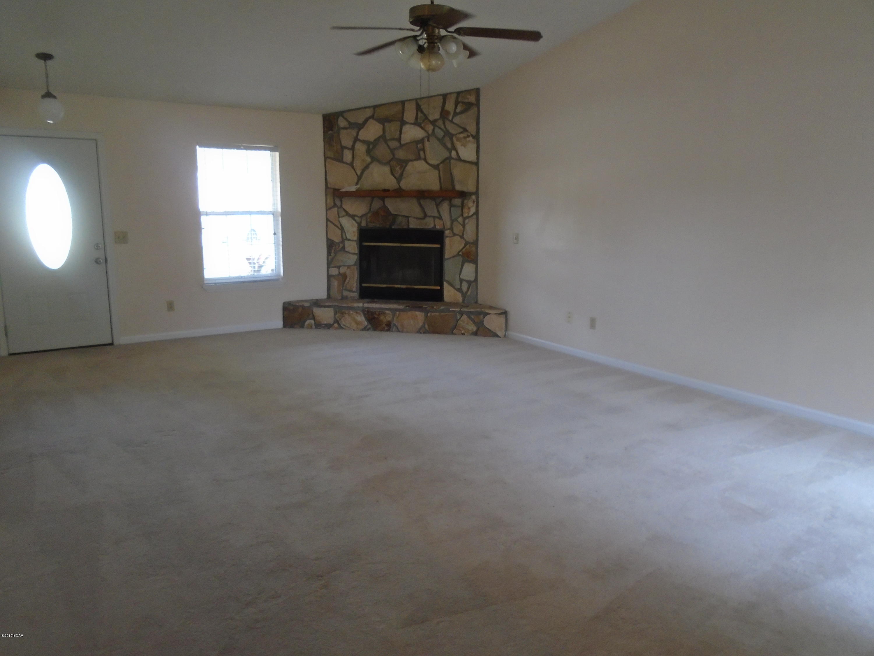 Bay Front Unit 4 - Residential Lease