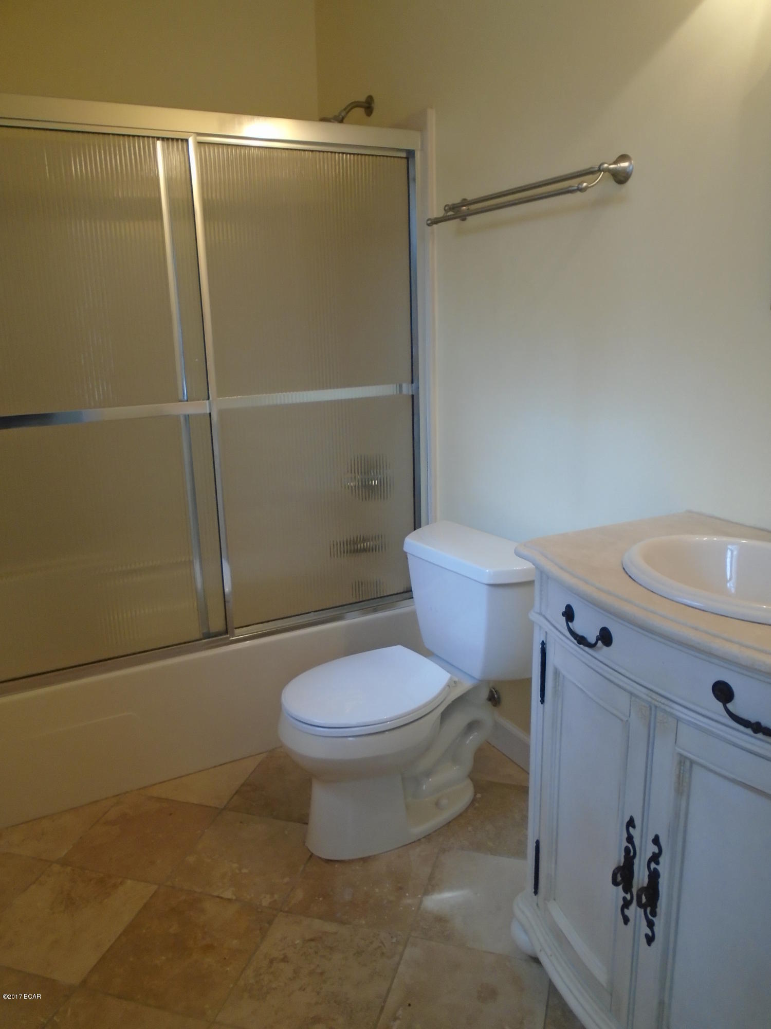 Bay Front Unit 4 - Residential Lease