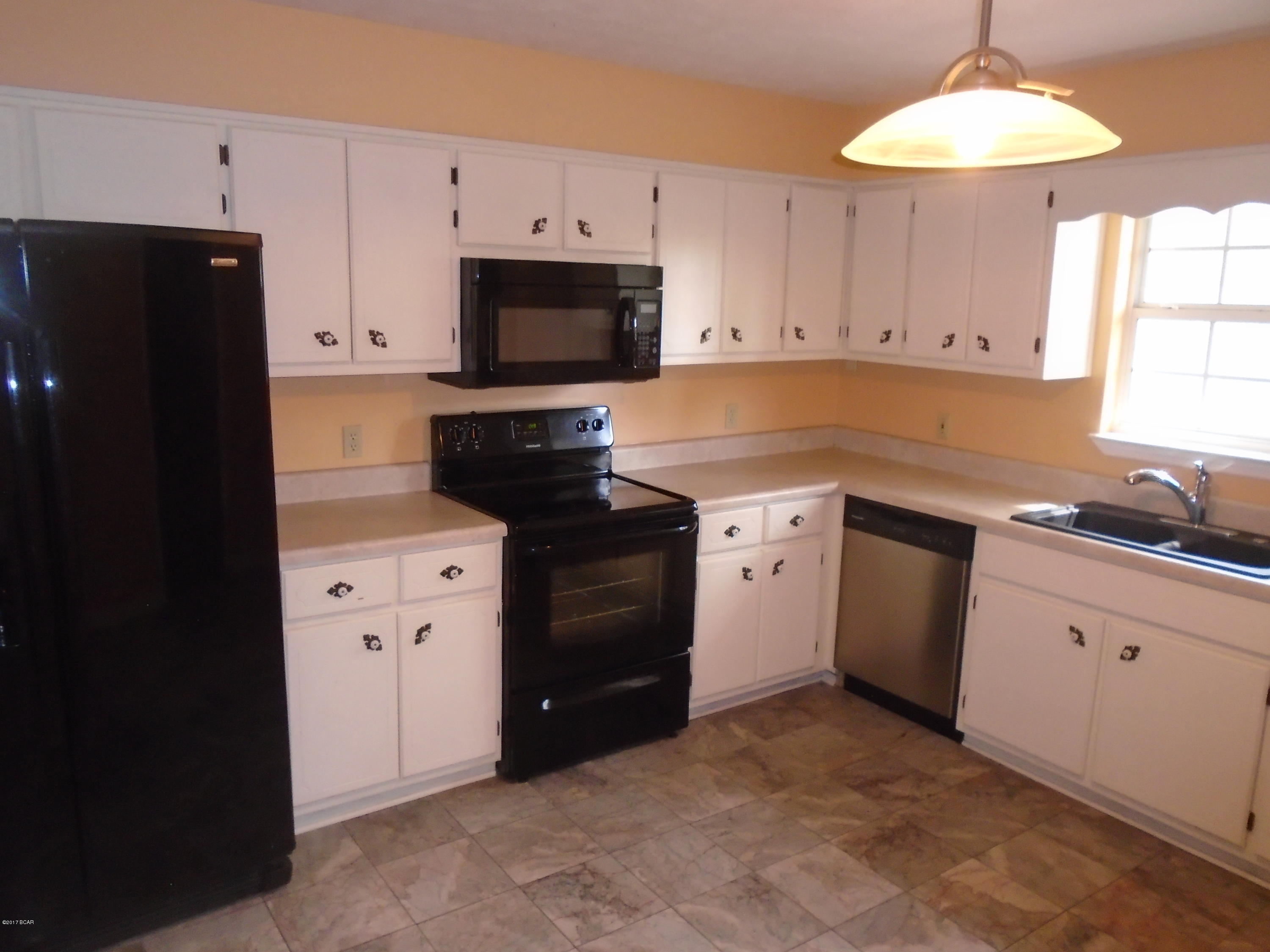 Bay Front Unit 4 - Residential Lease
