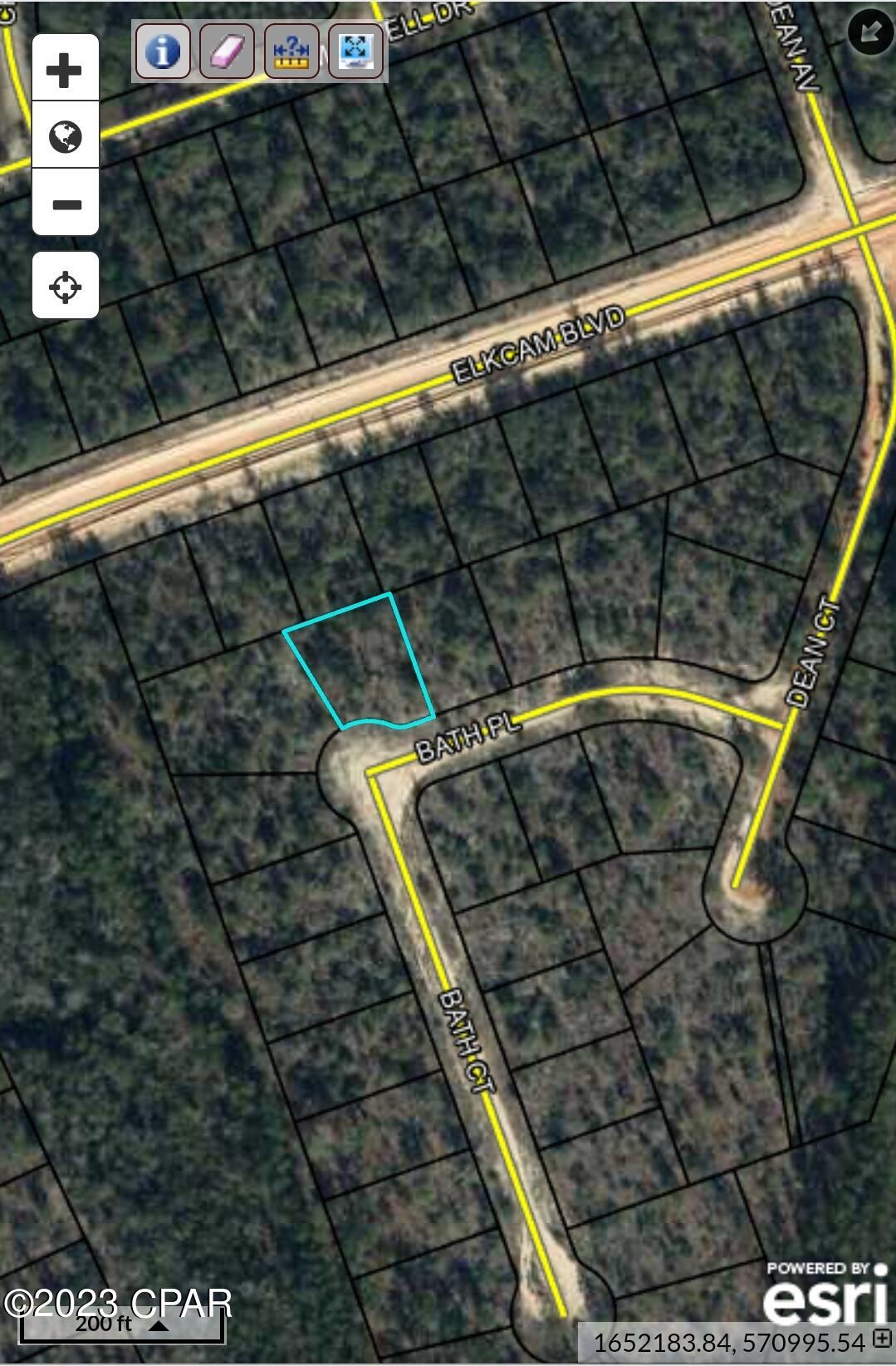 This property is in the up-and-coming Sunny Hills subdivision. It is in area of the subdivision that has been relatively untouched to development recently. Sunny Hills is home to a golf course, Boat Lake Swim Park and a recreational park. There are also many lakes in the area. Sunny Hills has seen renewed growth in the past year or two. There have been many builders who have come into the subdivision to build new homes.  You will need a 4-wheel drive vehicle to access this lot since it is in an area not often traveled and the roads are sandy.
