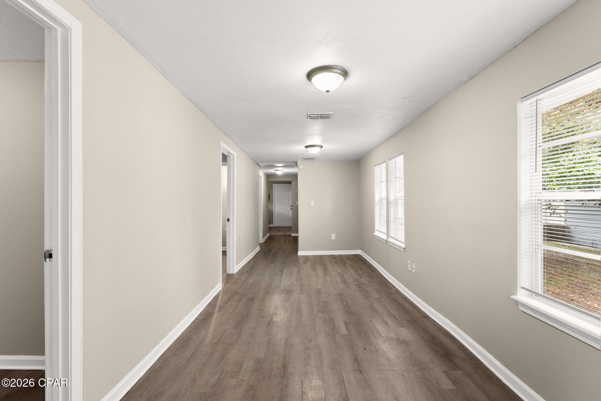 [No Recorded Subdiv] - Commercial Sale