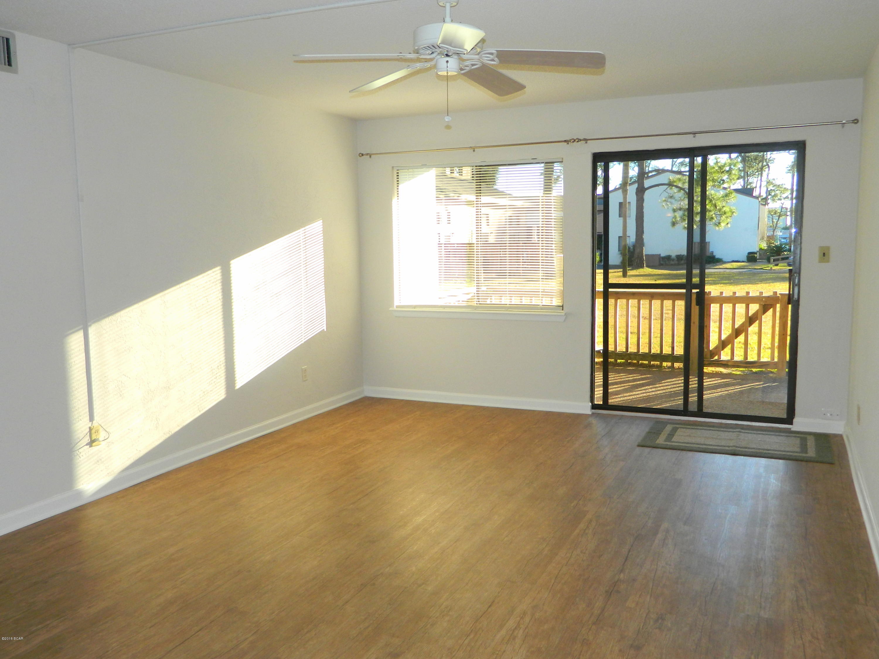 Palisades Condo Ph 1 - Residential Lease