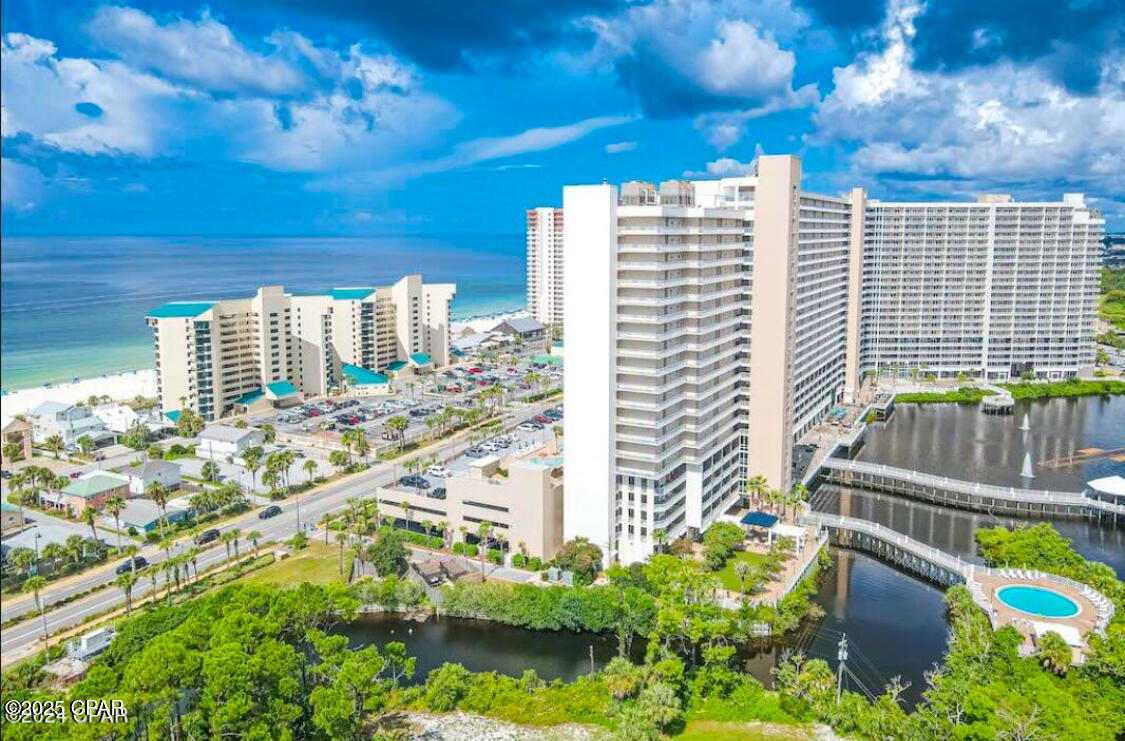 Laketown Wharf - Residential