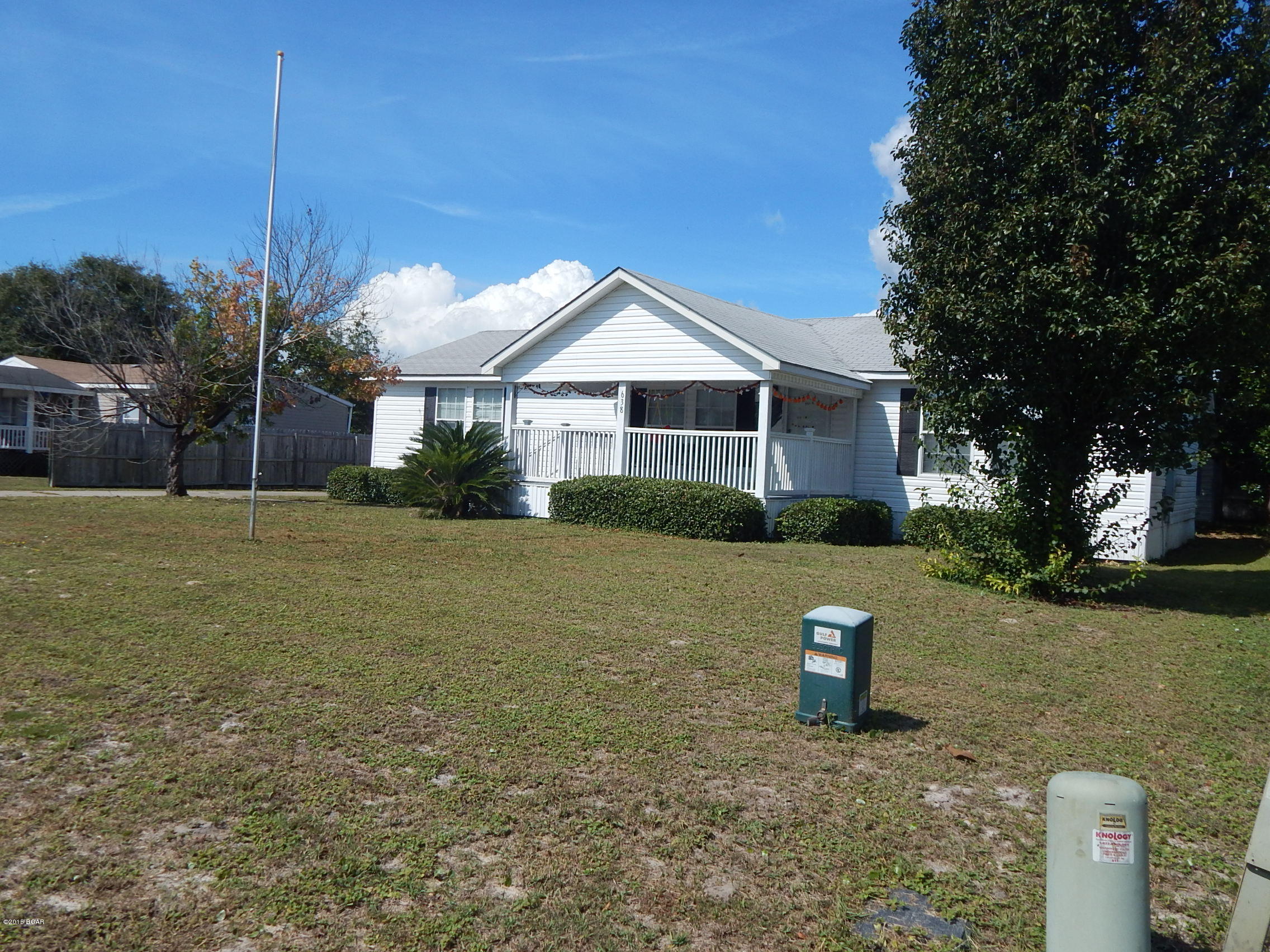 North Lagoon Oaks - Residential