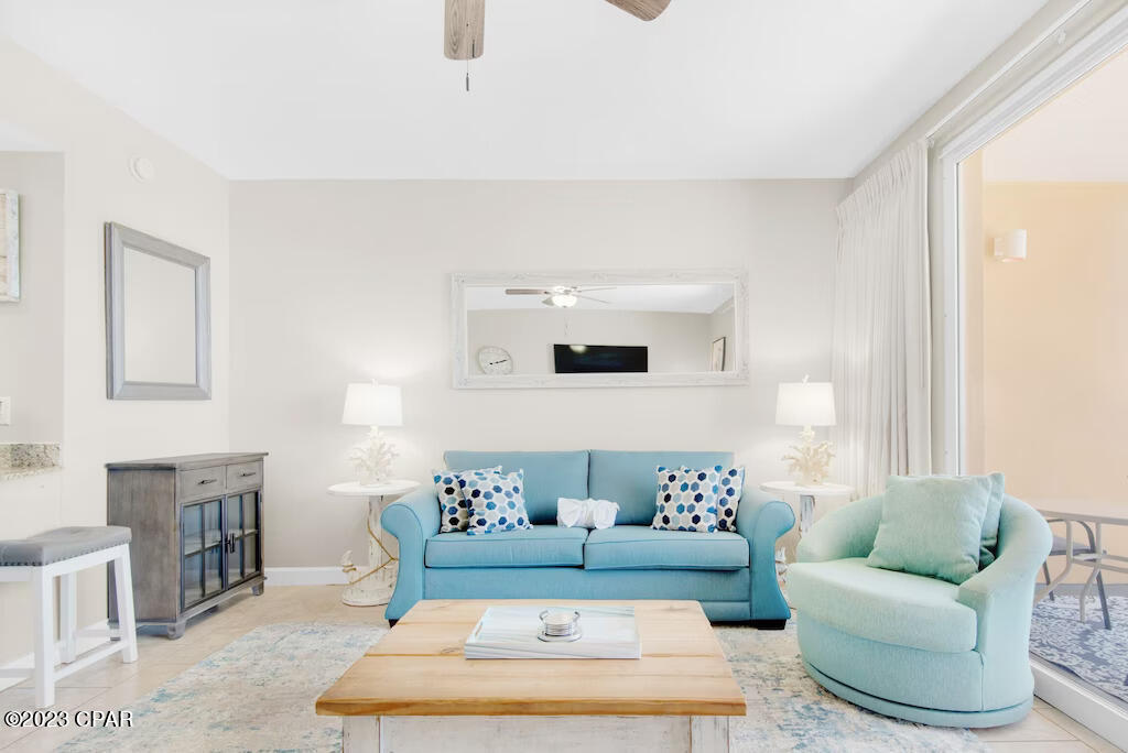 Splash Condo - Residential