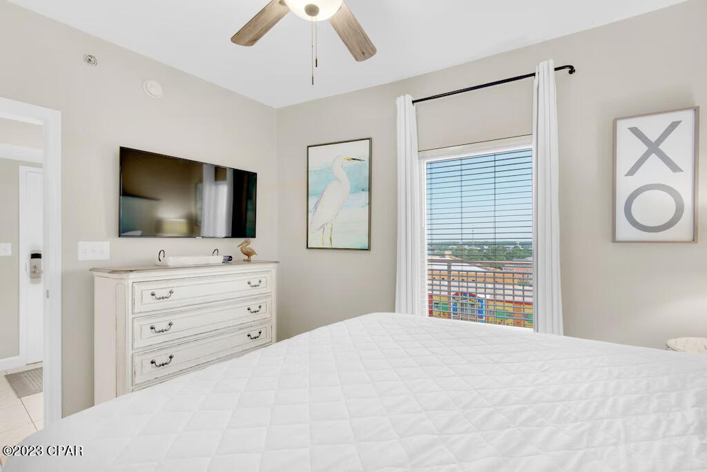 Splash Condo - Residential
