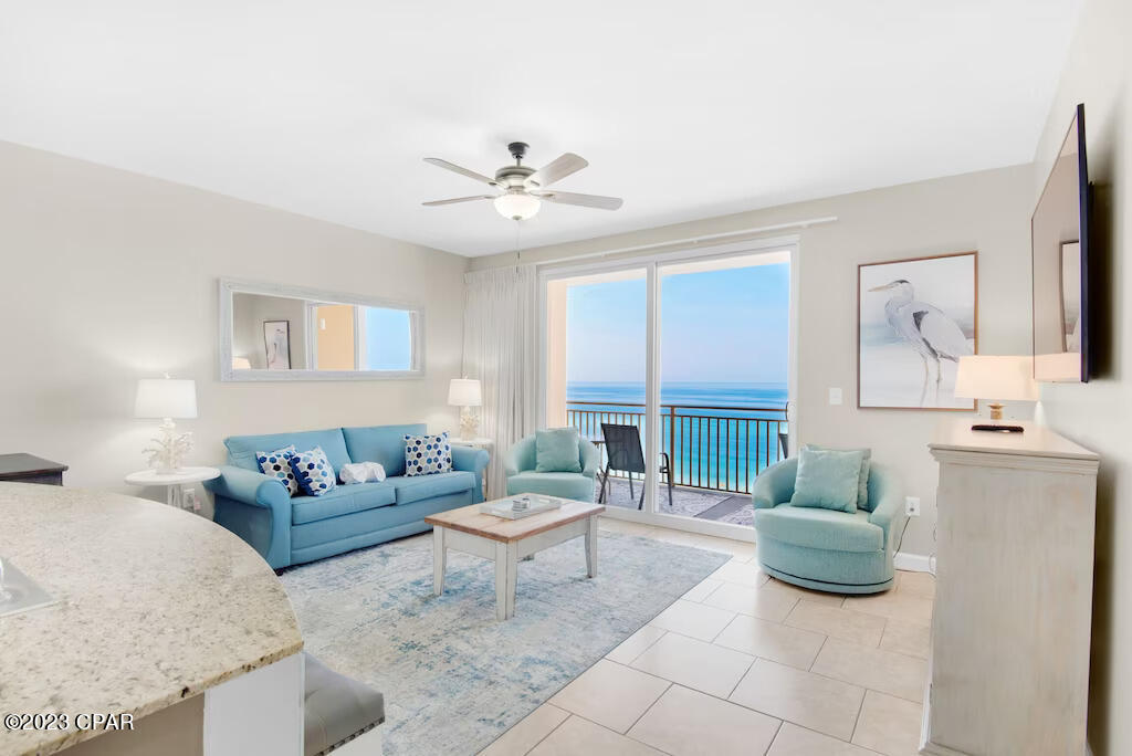 Splash Condo - Residential