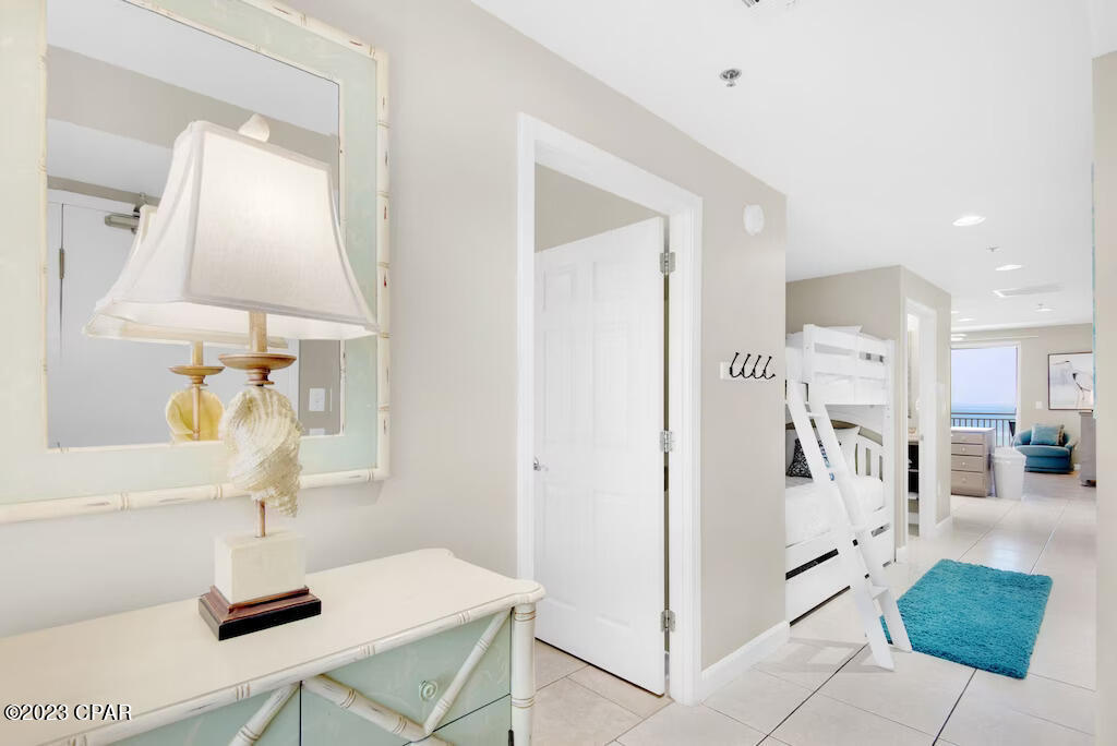 Splash Condo - Residential