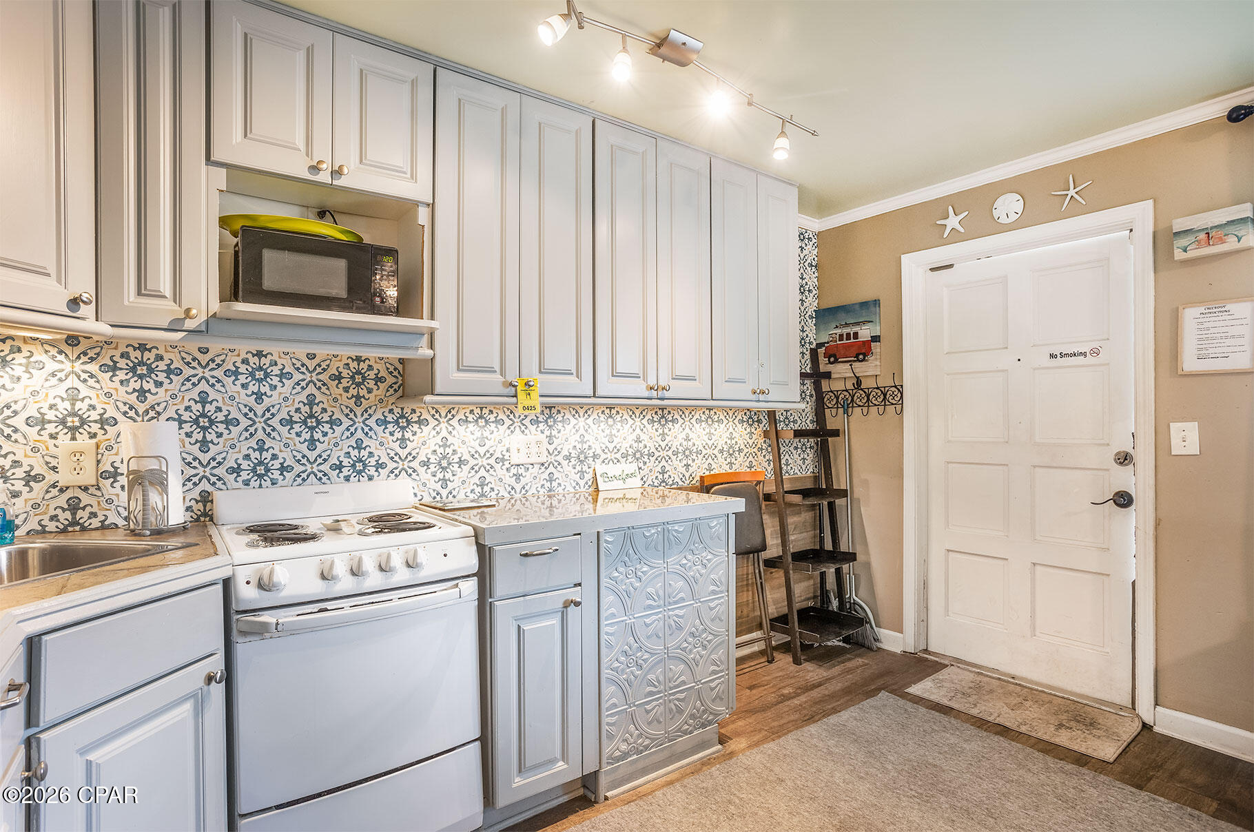 Oceanna Condo - Residential