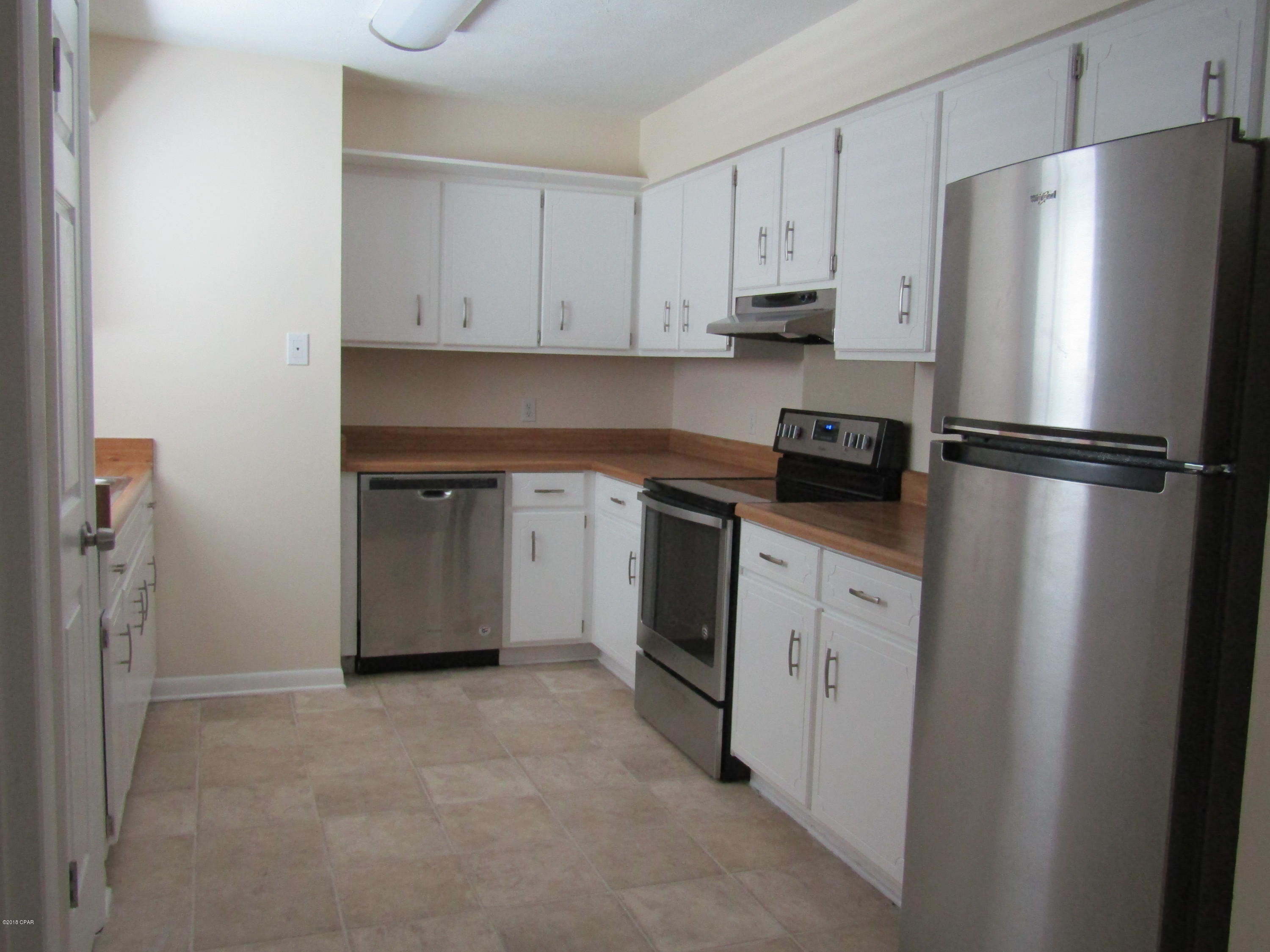 Shadow Bay Unit 1 - Residential Lease