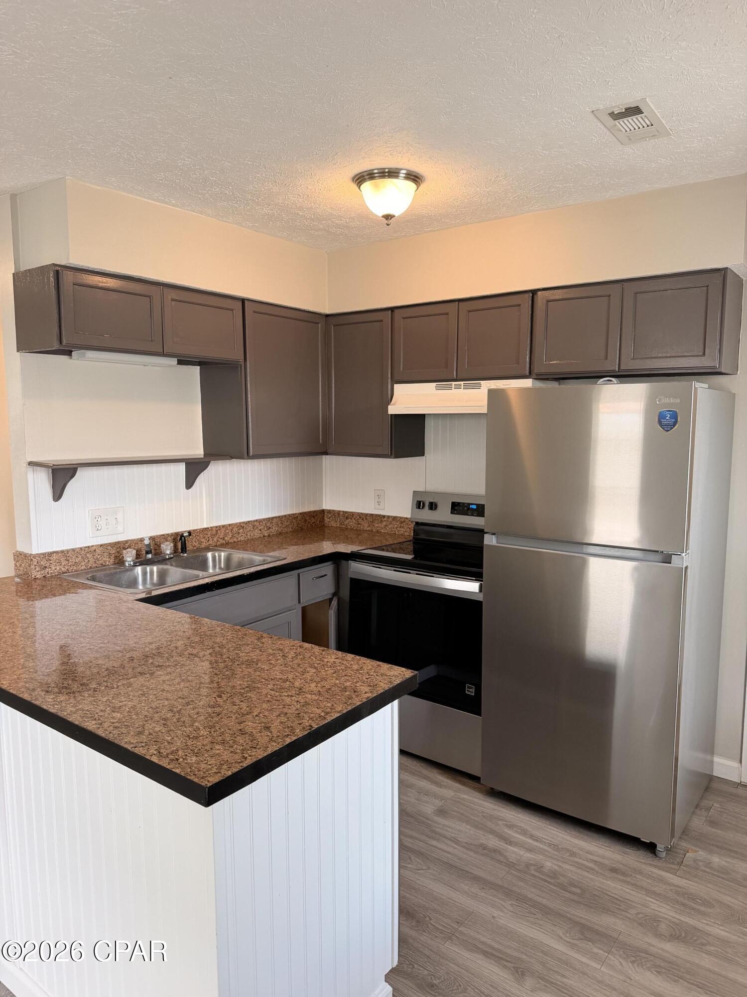 [No Recorded Subdiv] - Residential Lease