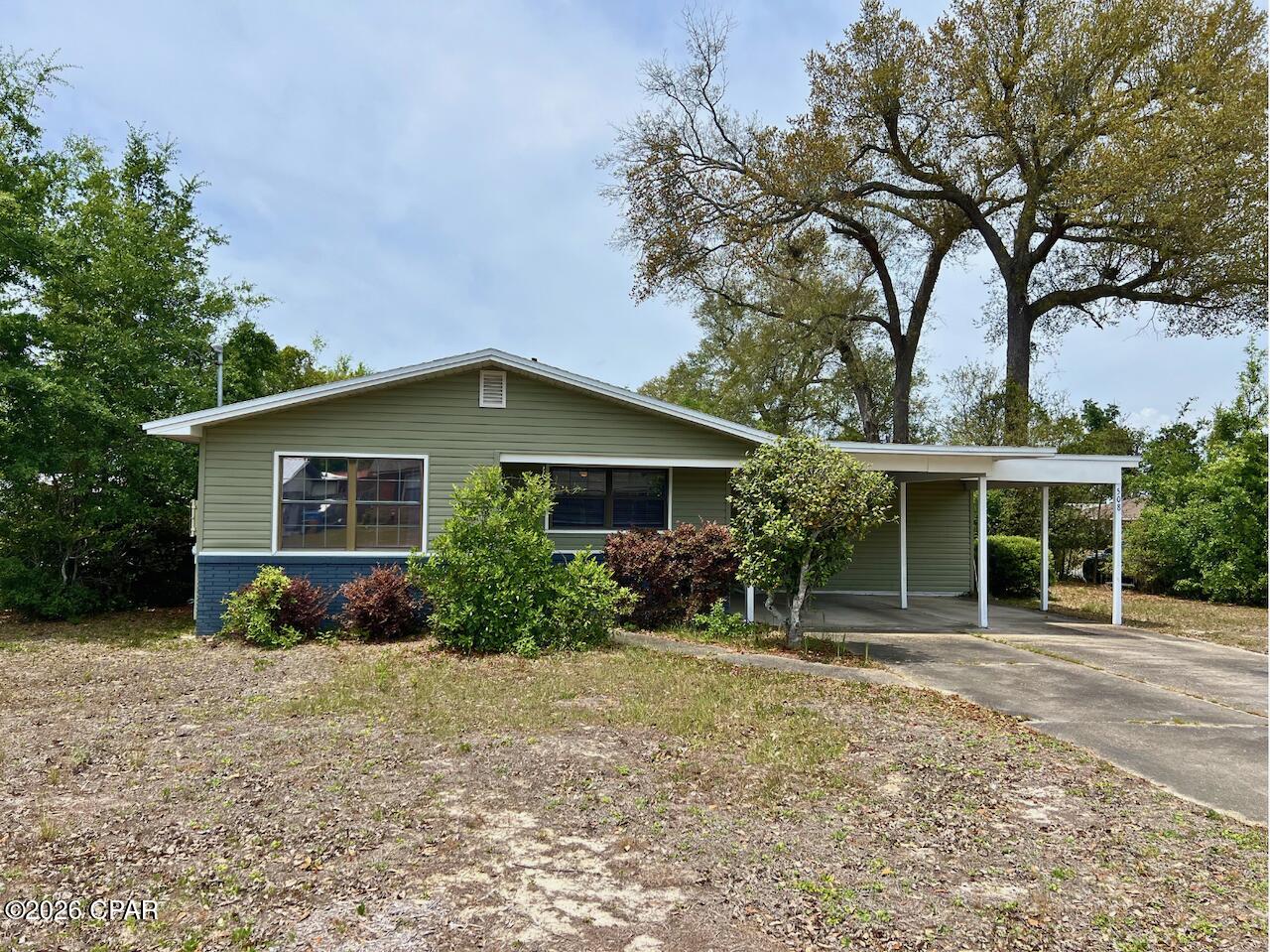 Lake Drive Heights 1st - Residential