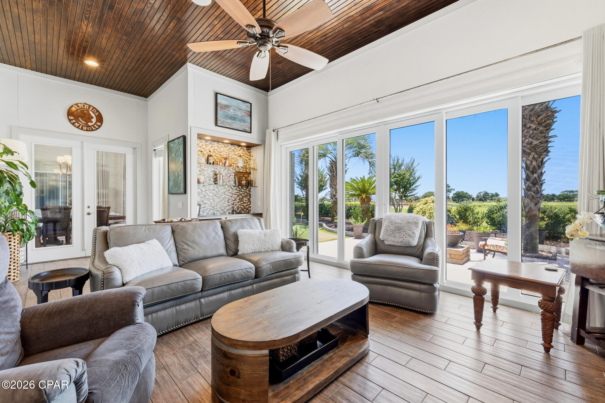 Legend Lakes - Residential