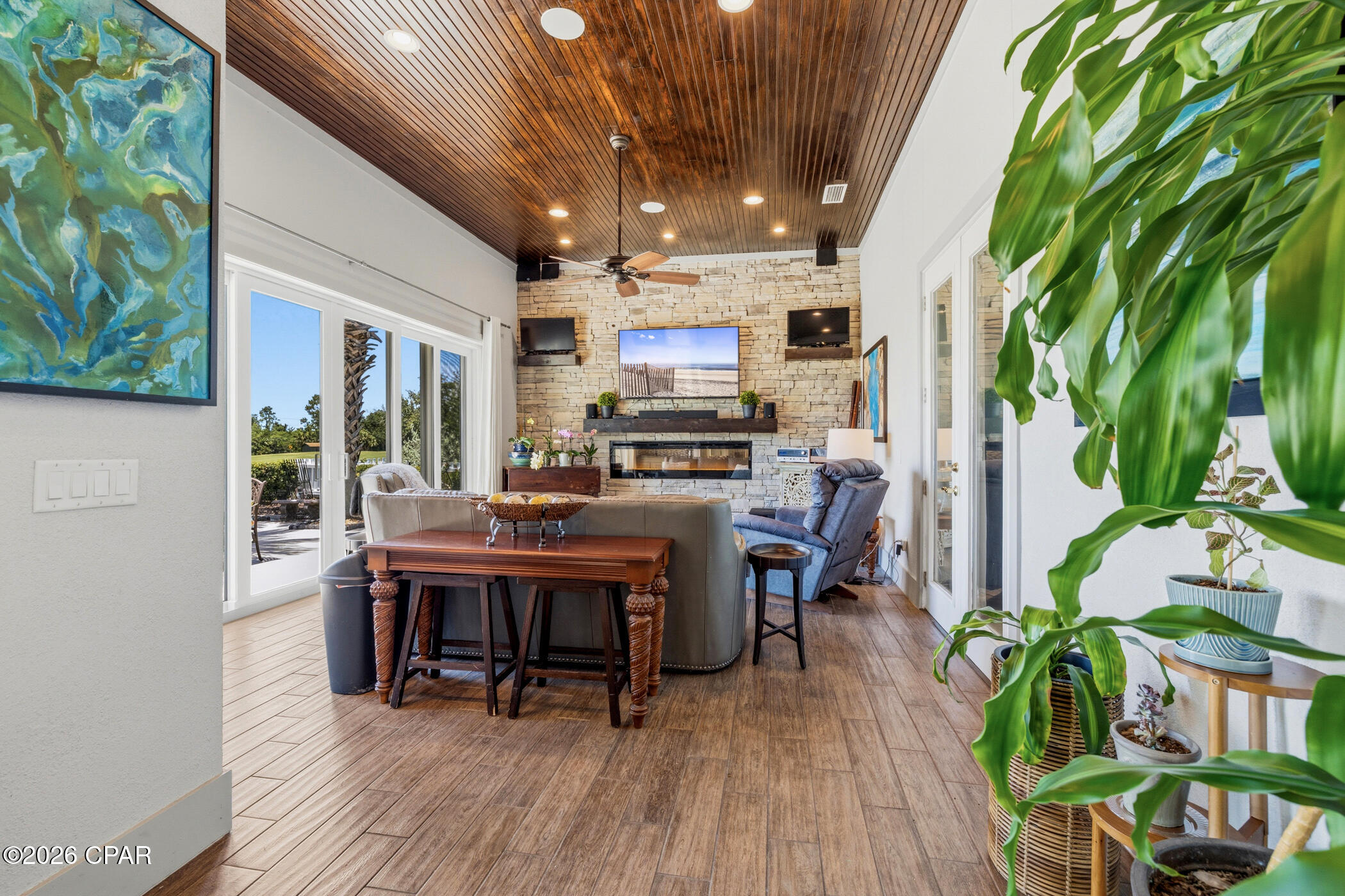 Legend Lakes - Residential