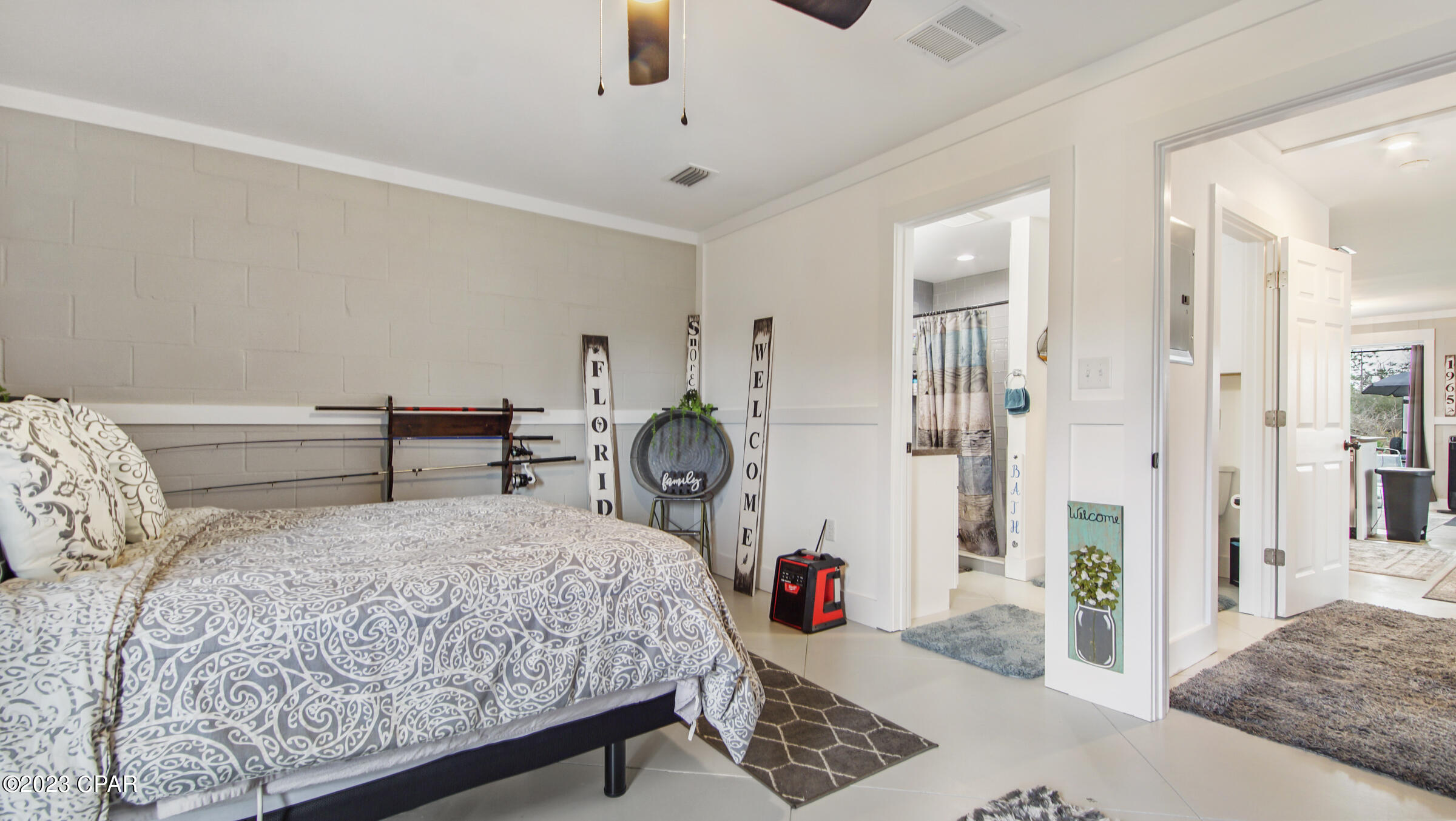 South Caravana Manor - Residential