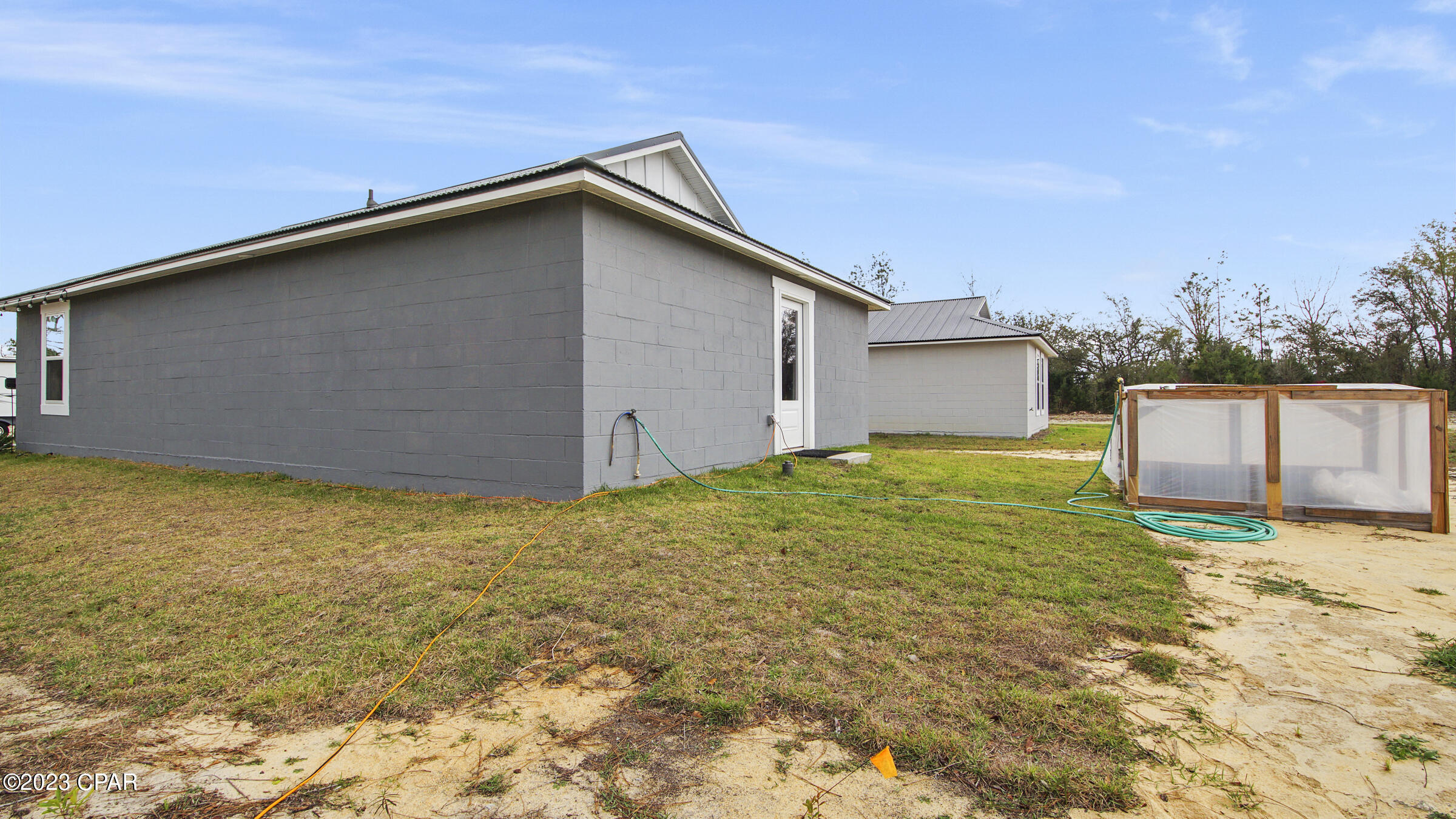 South Caravana Manor - Residential