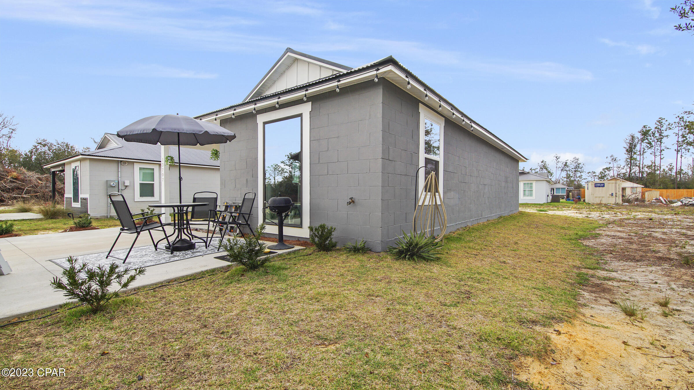 South Caravana Manor - Residential