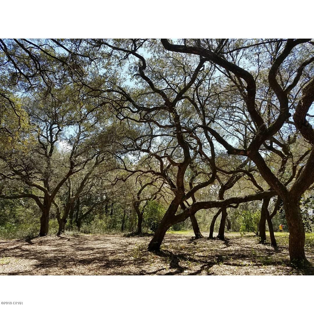 Waterfront on canal with access to West Bay.  Can be combined with MLS 670616.