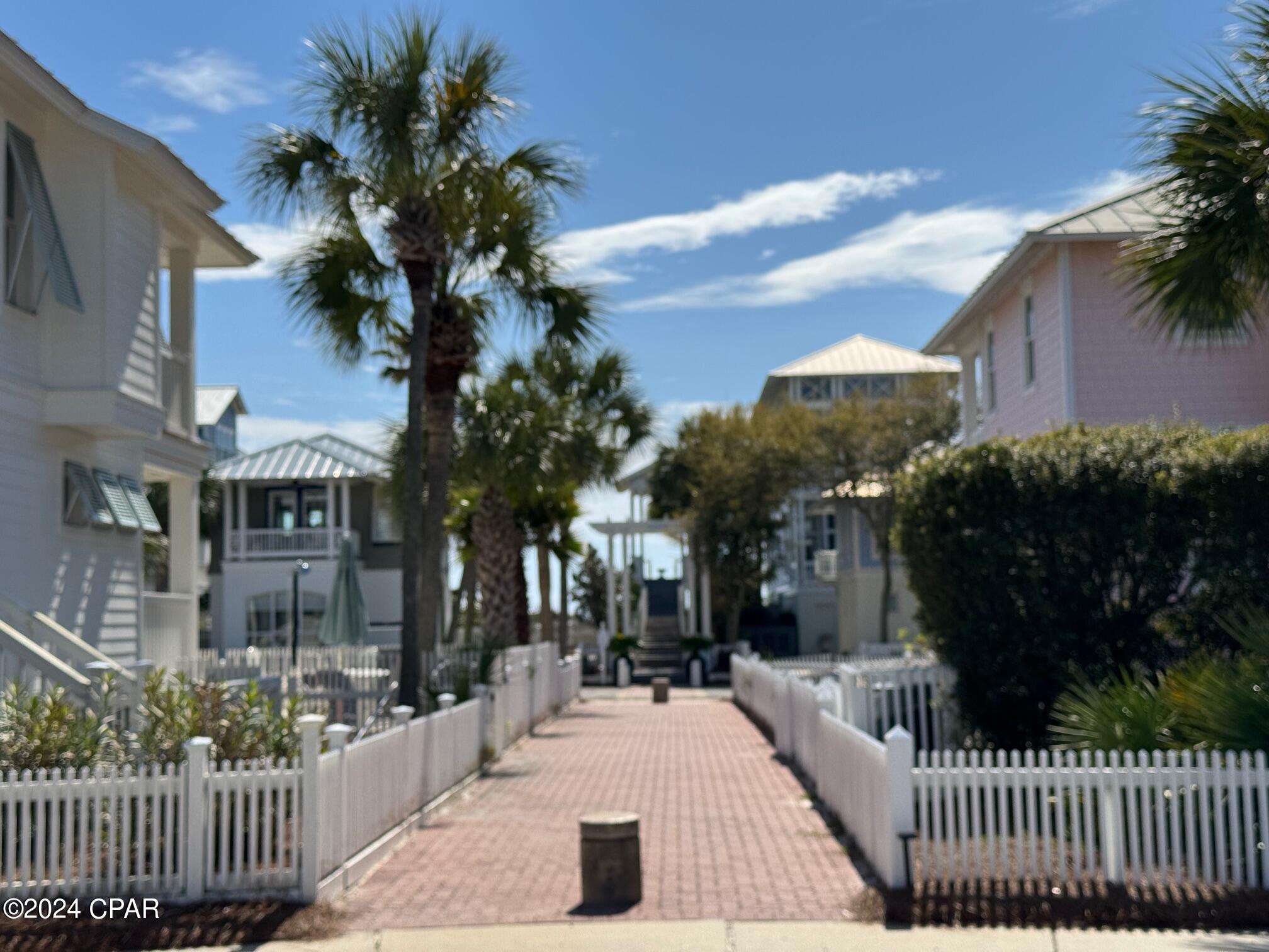 Carillon Beach - Land