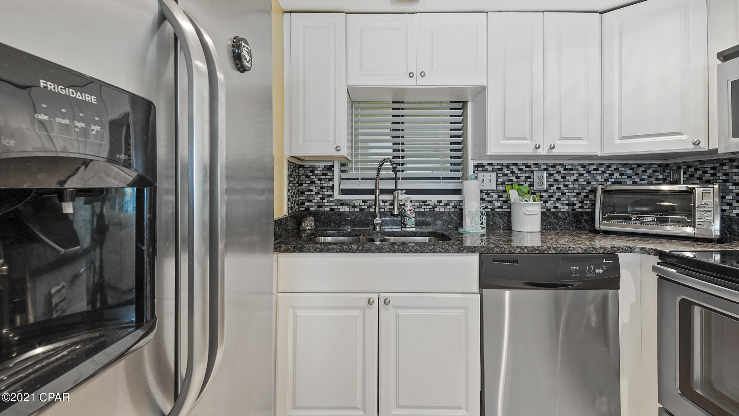 Sunbird Condo - Residential