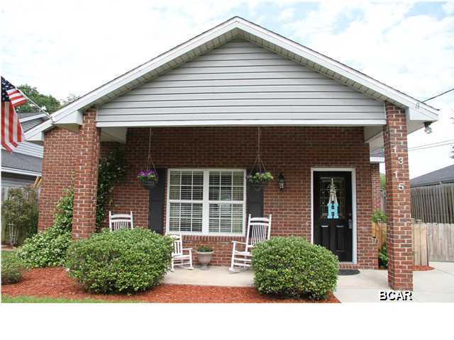 This beautifully maintained Florida Cottage, conveniently located near great schools, shopping and major roadways, is move in ready and positioned for a quick sale. As you enter, the ten-foot high ceilings give the open floor plan an even more spacious feel. The main living area, with lots of natural light, new engineered hardwood floors, fireplace, and wired for surround-sound, flows easily into the kitchen and dining area. You will enjoy preparing meals in this kitchen with its over-sized custom built, solid wood cabinets, ample counter space and stainless cooking / cleaning appliances, side by side refrigerator. A split bedroom design provides privacy for residents or guests. Master has a walk-in closet and the bathroom features a double sink vanity. One of the bedrooms has a