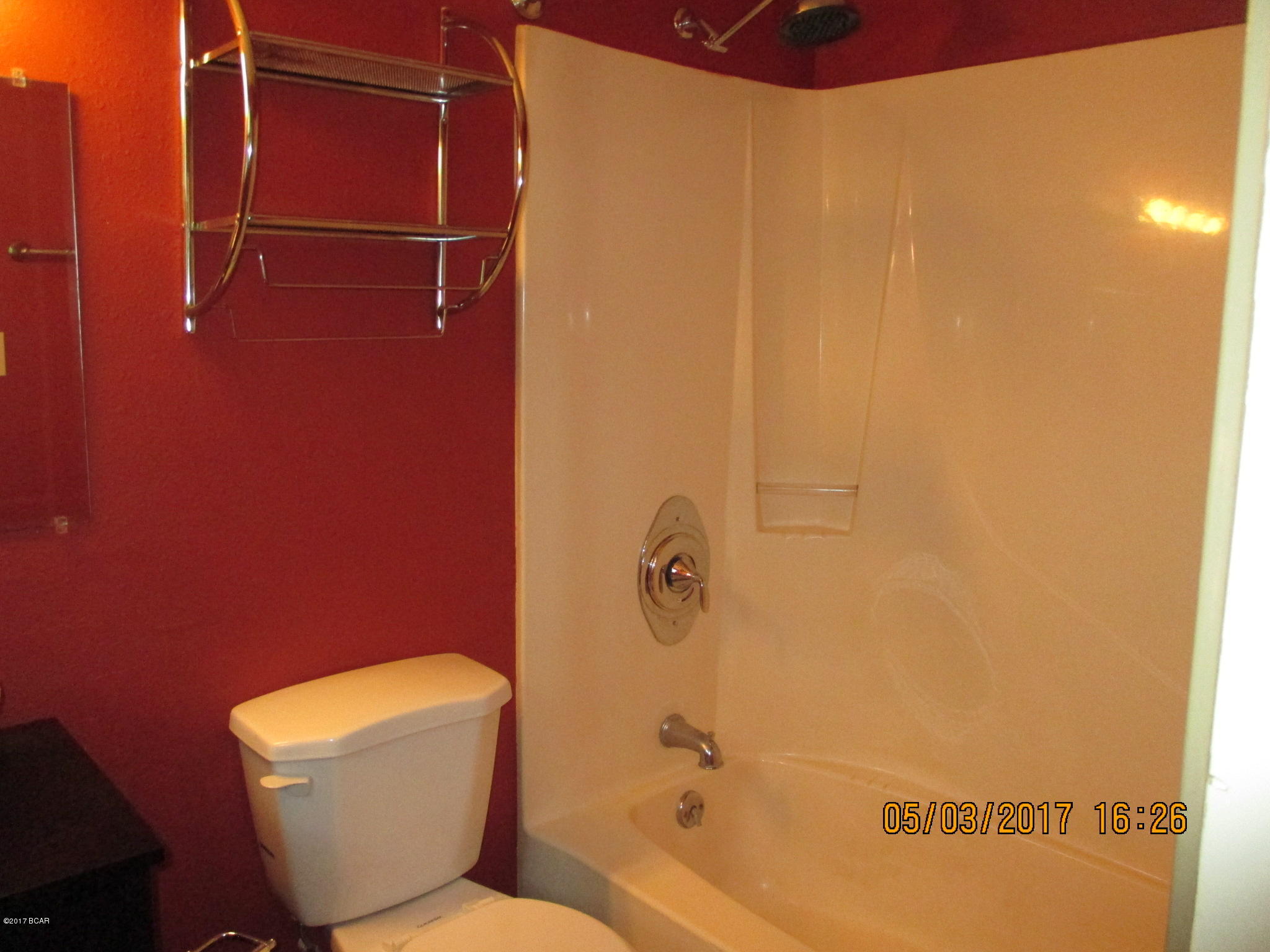 Sandy Creek & Country Club Phase II - Residential Lease