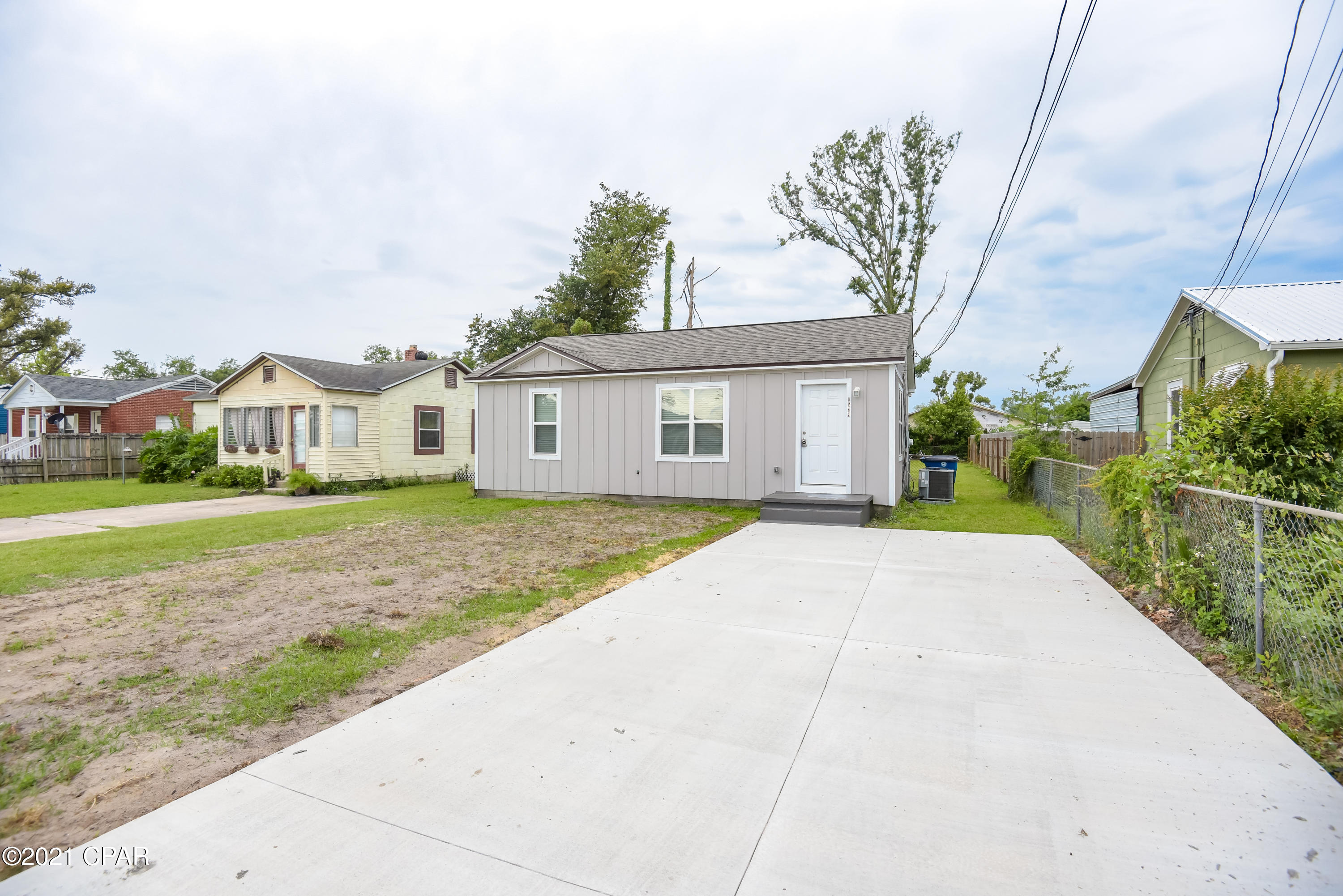[No Recorded Subdiv] - Residential Lease