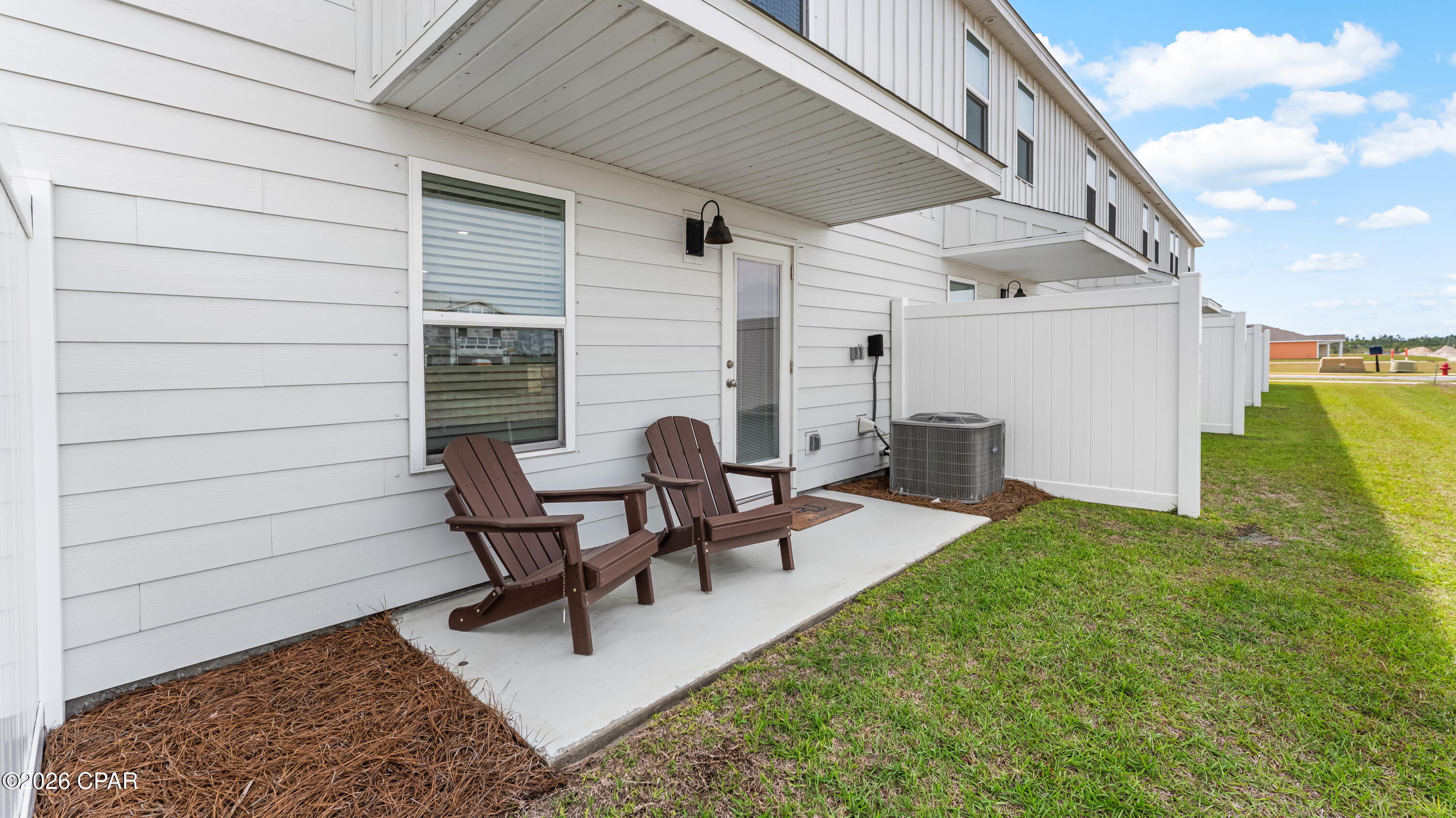 Salt Creek at MB Townhomes - Residential