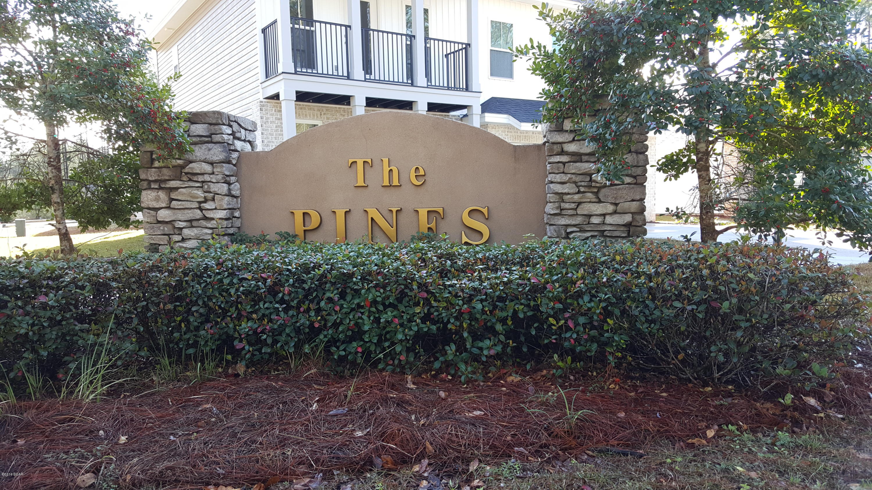 The Pines Of Lynn Haven - Residential