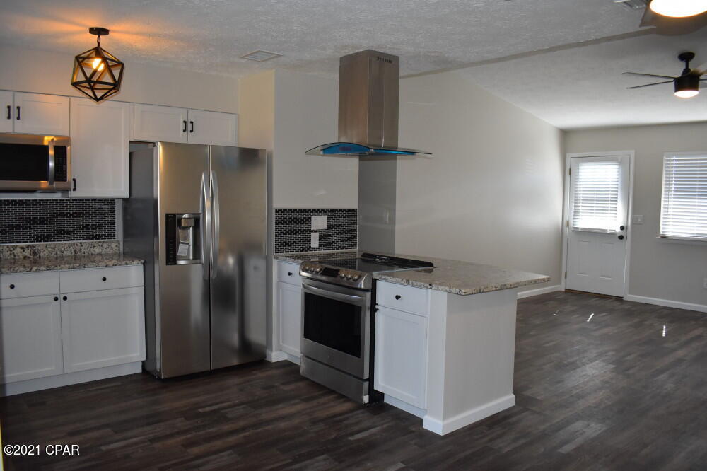 Pine Forest Est Ph 1 - Residential Lease