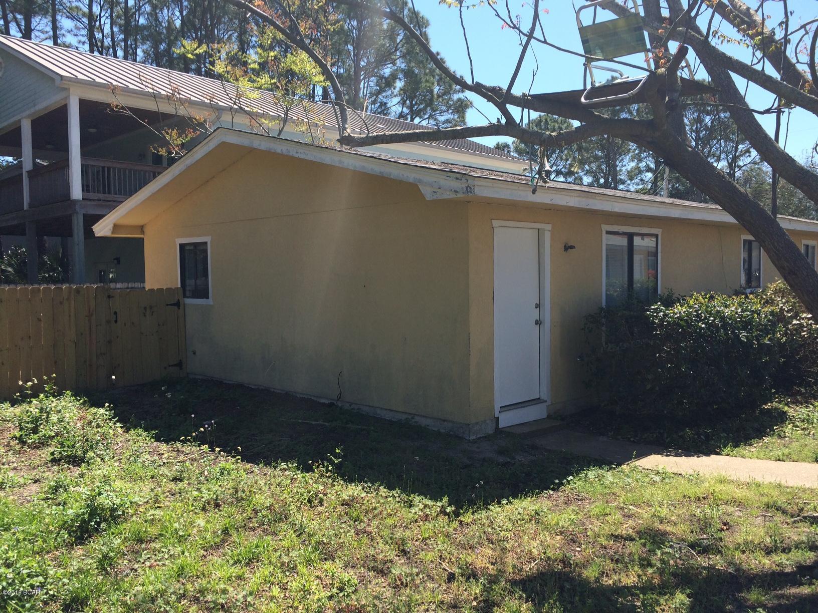 Holiday Beach Unit 8 - Residential Lease