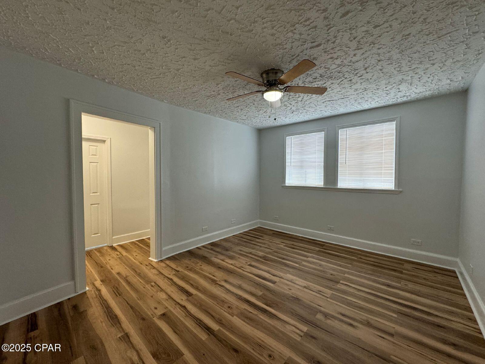 [No Recorded Subdiv] - Residential Lease