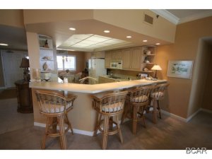 Summerwinds Condo - Residential