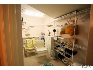 Summerwinds Condo - Residential