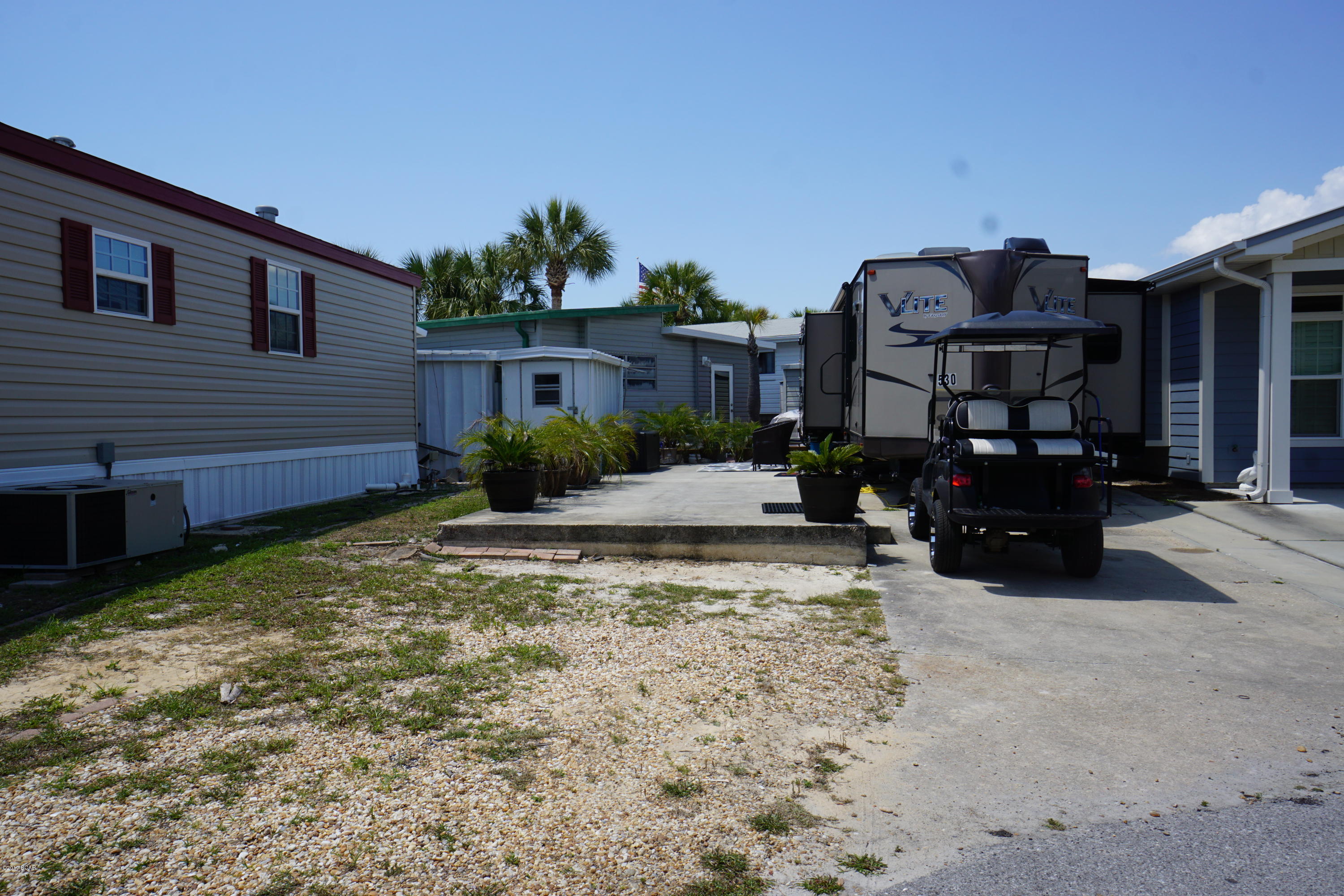 Venture Out Travel Trail - Land