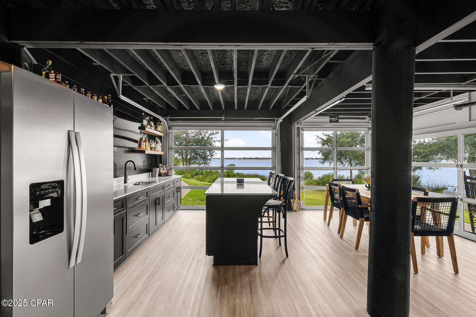 Fanning Bayou - Residential