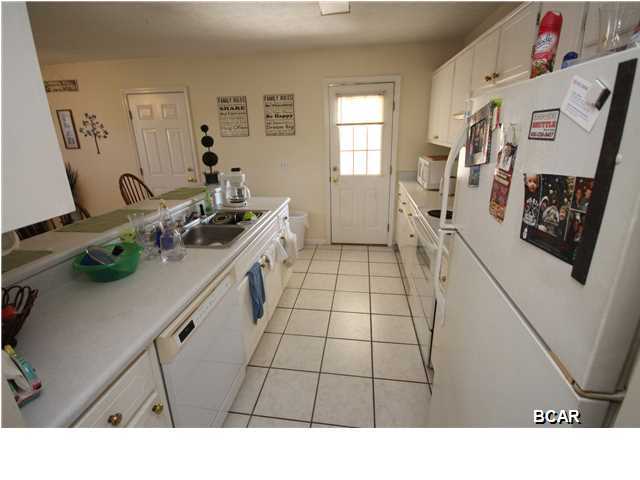 Hutchison's 2nd To Bahama Bch - Residential