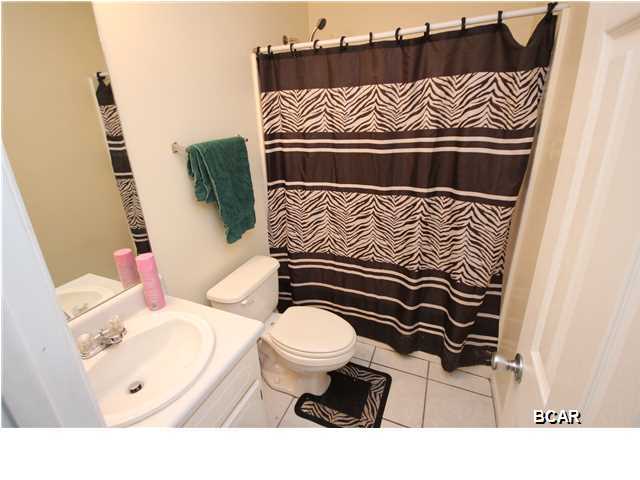 Hutchison's 2nd To Bahama Bch - Residential
