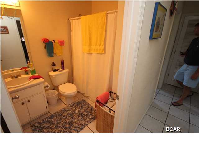 Hutchison's 2nd To Bahama Bch - Residential