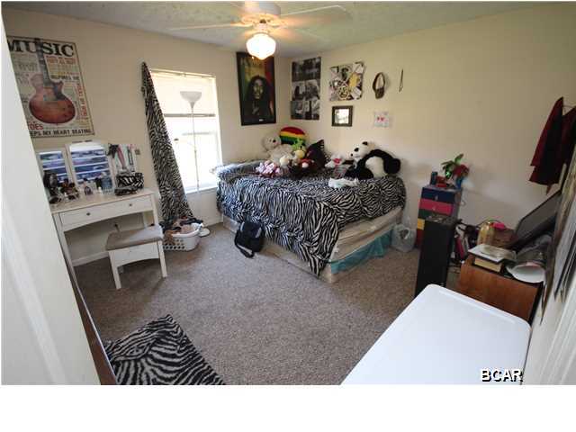 Hutchison's 2nd To Bahama Bch - Residential