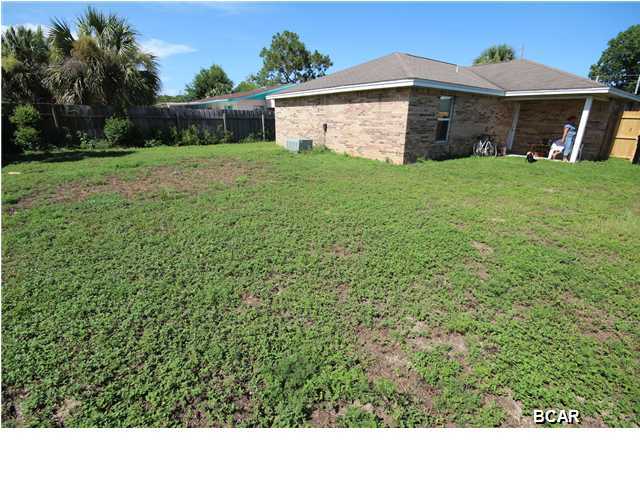 Hutchison's 2nd To Bahama Bch - Residential