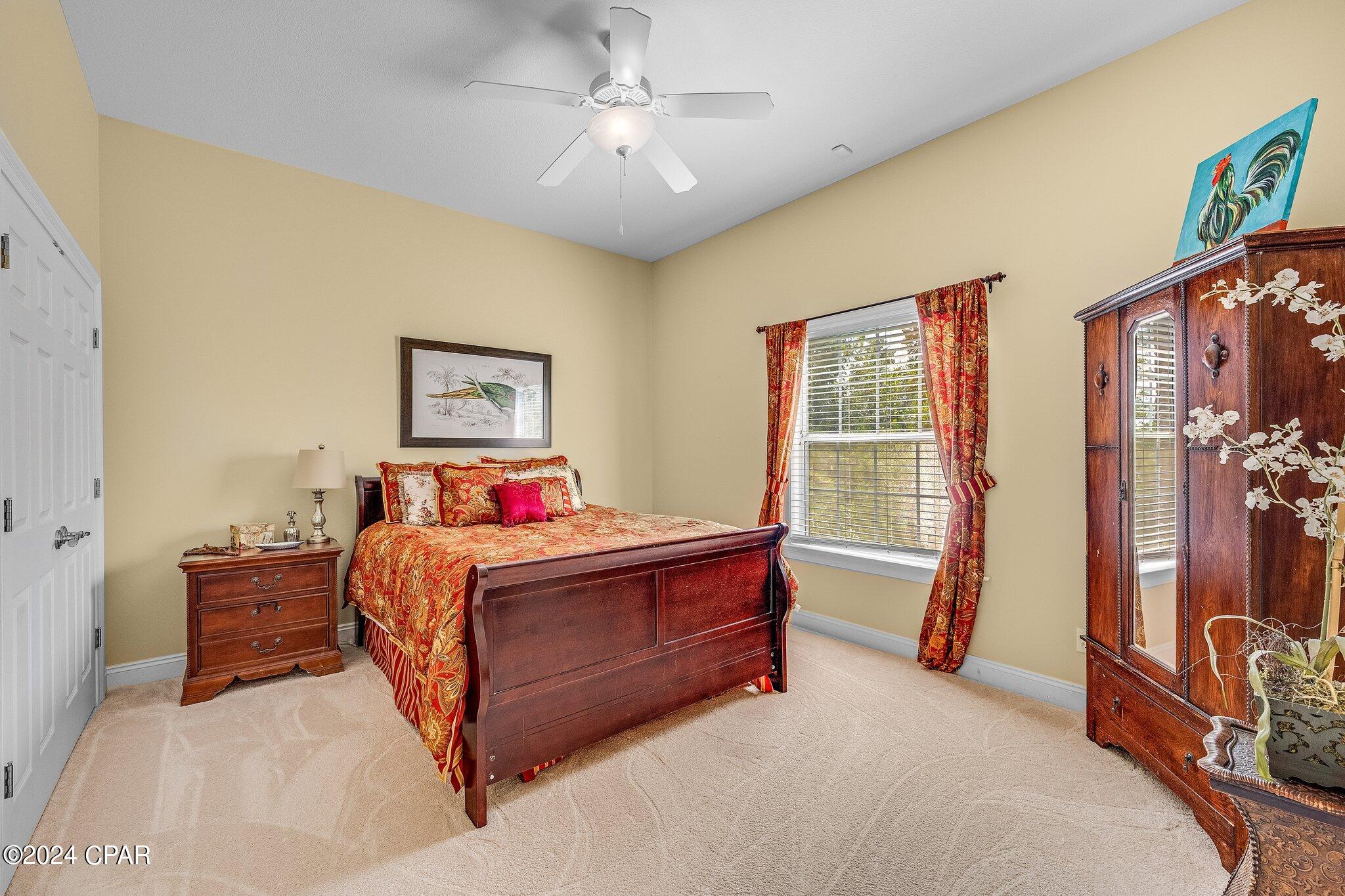 College Point 1st Add - Residential